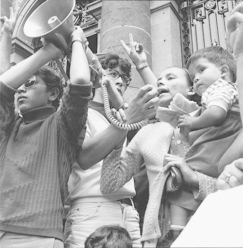 Imagen de MGP3125 (atribuido), Mitin señoras Cámara de Diputados octubre 1968 (alternativo)