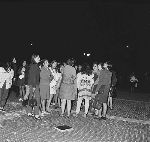 Imagen de MGP2603 (atribuido), Toma CU ejército letreros alusivos sep 1968 (alternativo)