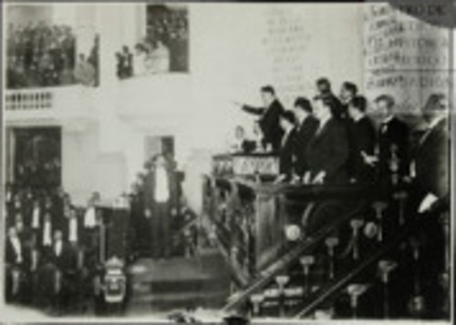 Imagen de Adolfo de la Huerta rinde la protesta de Ley ante el Congreso de la Unión como presidente sustituto (atribuido)