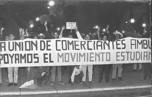 Imagen de La unión de comerciantes solidarizándose con el movimiento estudiantil (propio)