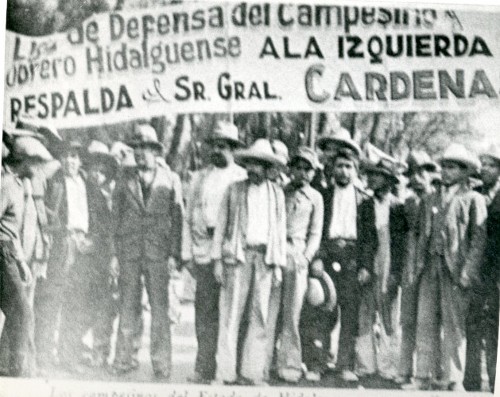 Imagen de Manifestación de la Liga de Defensa del Campesino y Obrero Hidalguense en apoyo del presidente Lázaro Cárdenas (propio)