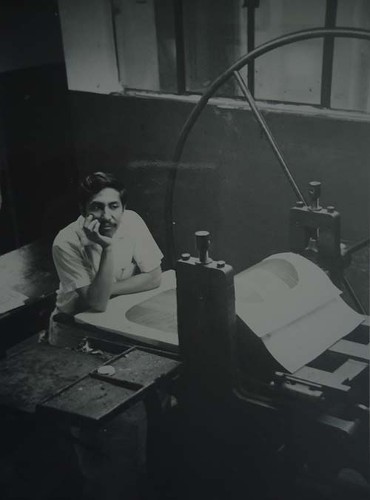 Imagen de Jesús Martínez en el taller de grabado de la Academia de San Carlos (atribuido)