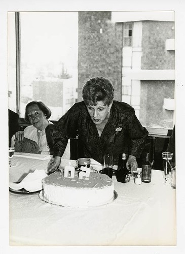 Imagen de Margarita Michelena, durante el 50 aniversario de Margarita Michelena, en la Sociedad de Escritores de México (atribuido)