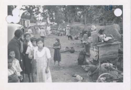 Imagen de Miembros de la Unión Campesina en un campamento provisional (atribuido)