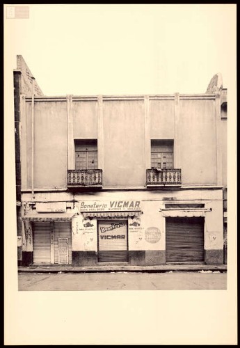 Imagen de Calle de Academia # 21
