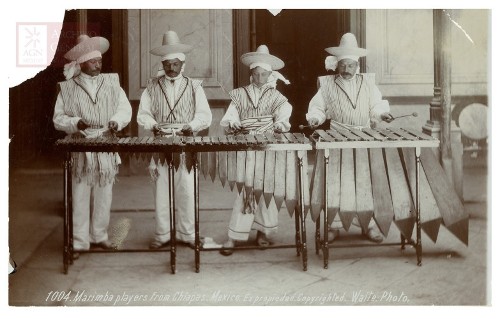Imagen de "Marimba players from Chiapas. México"