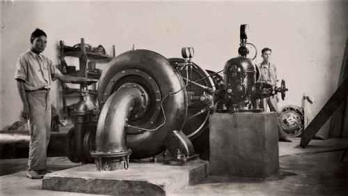 Imagen de Turbina y generador de la planta hidroeléctrica de la Sociedad Sieber y de la Rosa (atribuido)