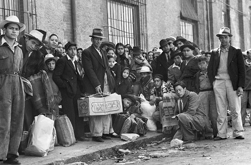 Imagen de Trabajadores mexicanos antes de partir a Estados Unidos (propio)
