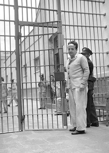 Imagen de El líder ferrocarrilero Valentín Campa en la penitenciaría de la Ciudad de México (propio)