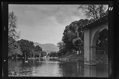 Imagen de Fuente Magna del antiguo Hotel Borda en Cuernavaca, Morelos (atribuido)