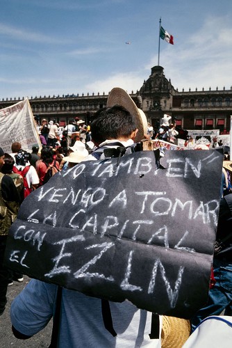 Imagen de Mitin de la Caravana Zapatista en el Zócalo (propio)