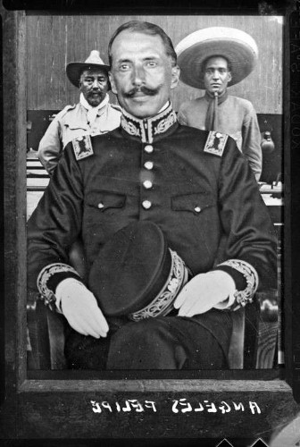 Imagen de Felipe Ángeles, general, reprografia