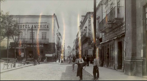 Imagen de Plaza pública de San Luis Potosí (propio)