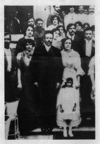 Imagen de Francisco Villa, Juana Torres y otras personas, retrato de grupo (atribuido)
