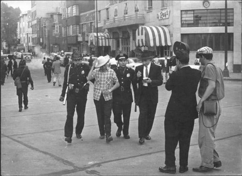 Imagen de Maestro detenido durante la manifestación del 7 de septiembre de 1958 (propio)