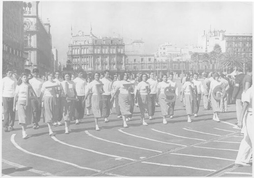 Imagen de Desfile deportivo del 20 de Noviembre
