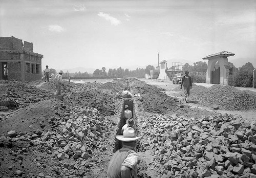 Imagen de Tuberías en la calle de Zera Colonia Del Valle (propio)