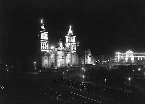 Imagen de Panorámica en la plaza de la Constitución (propio)