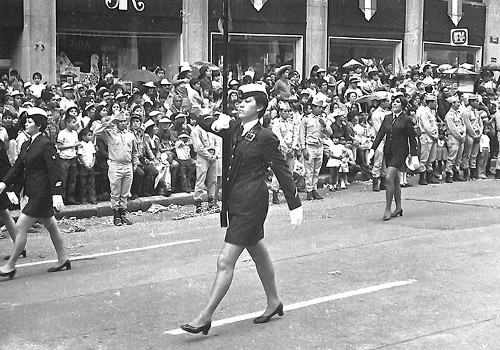 Imagen de Mujeres pertenecientes a la Armada de Mexico (atribuido)