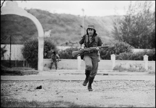 Imagen de Sandinista en combate (propio)