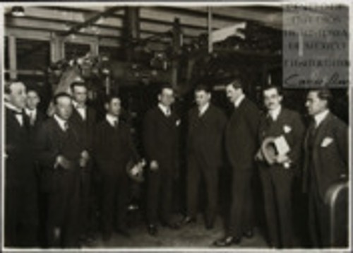 Imagen de El Presidente de la Huerta, visita los talleres del periódico probablemente Excélsior (atribuido)