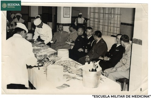 Imagen de Comida en el antiguo Hospital Médico Militar (atribuido)