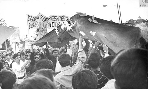 Imagen de Manifestación de la Escuela Libre de Derecho en contra de la invasión de la URSS a Checoslovaquia (propio)
