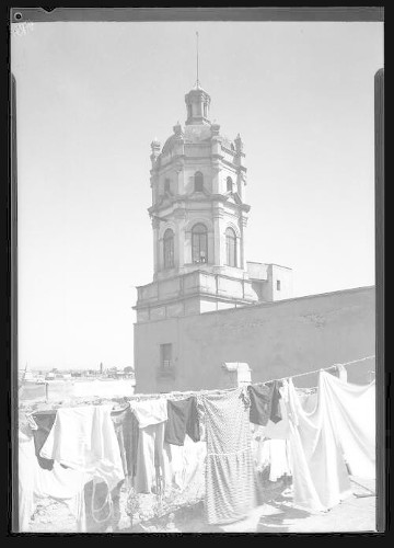 Imagen de Torre de concreto de San Pedro y San Pablo