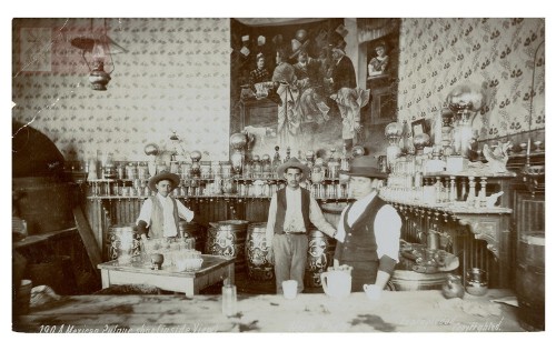 Imagen de "A Mexican Pulque shop (Inside VIew)"