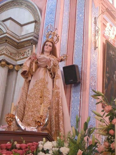 Imagen de Bella imagen de la Virgen con su candela, el Niño Jesús y corona (atribuido)