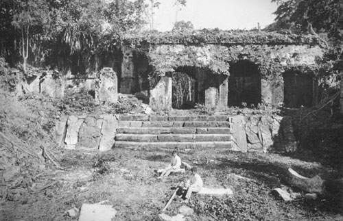 Portadilla de <p>La documentación fotográfica de Teobert Maler sobre las ruinas de Palenque</p>