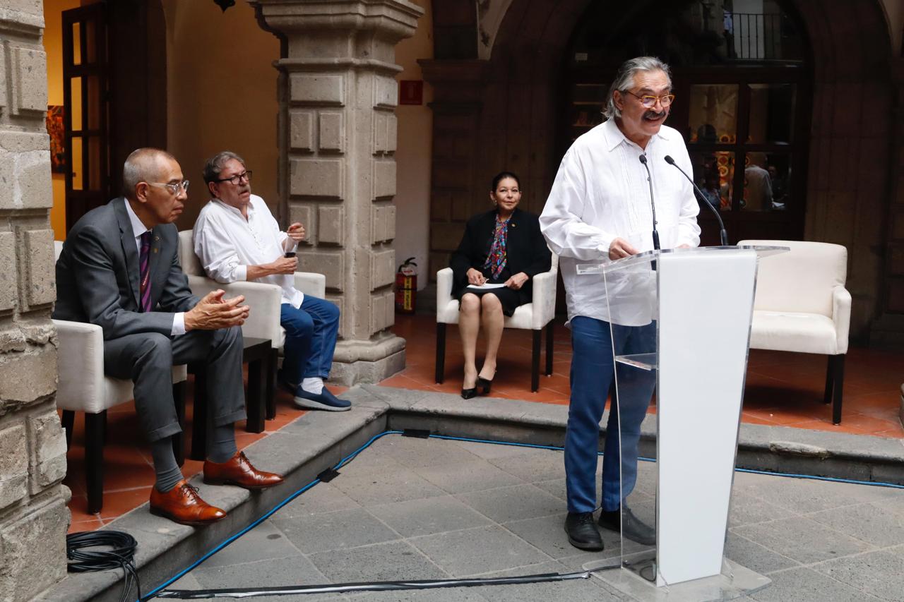 Inauguración de la exposición <i>En el Fondo, no todo son letras</i>, en el Museo de la Cancillería. Palabras del Coordinador de Vinculación Internacional, Marco Barrea.