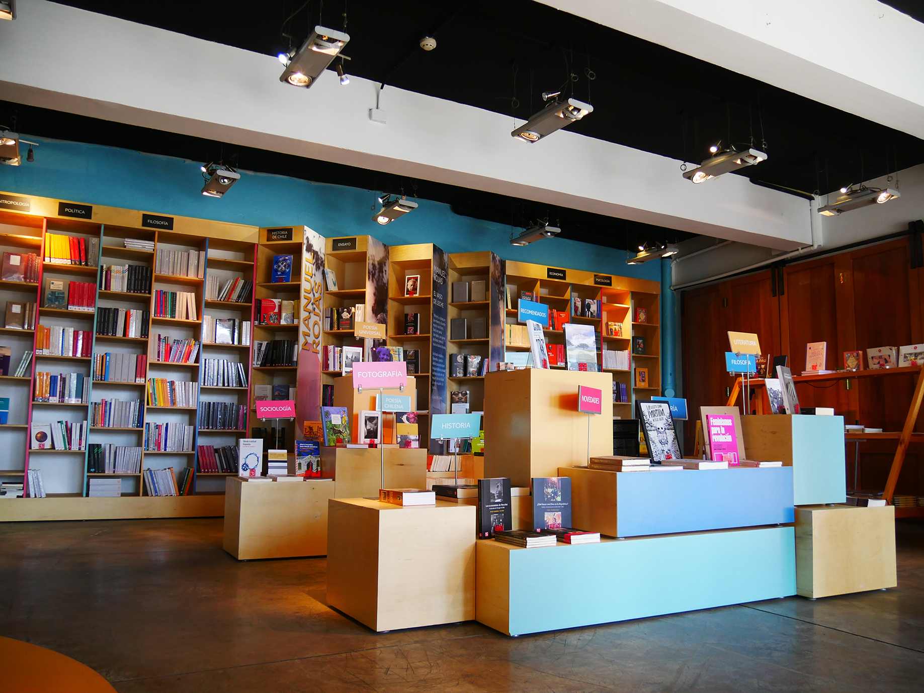 Librería Manuel Rojas, en Valparaíso, inaugurada en 2022.