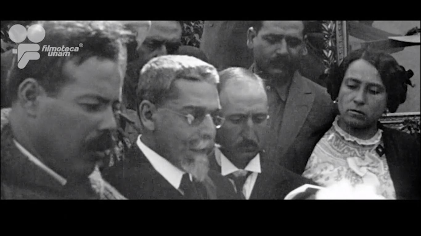 <i>La historia en la mirada</i>

