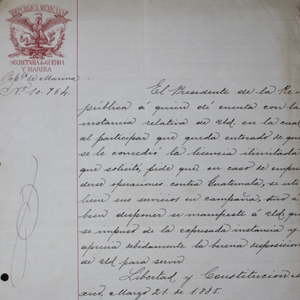 <div class='box-txt-carrusel'>
                                    <p class='txt-carrusel'>Oficio con el que se le informa haberse concedido licencia ilimitada, quedando a disposición del servicio, año de 1885.</p>
                                      <div class='ObjetoDigital'>
                                          
                                            <a href='//memoricamexico.gob.mx/swb/memorica/Cedula?oId=lGNIuJQBAF4Oqi8d2H26' target='_blank' class=''>Ir a recurso</a>
                                      </div>  
                                   </div>