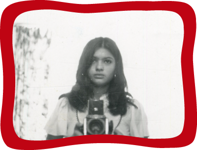 <div class='box-txt-carrusel'>
                                             <div class='pie-foto-box'>
                                            <p class='txt-carrusel'>LH, <i>Autorretrato (detalle)</i>, <i>ca</i>. 1972.</p>
                                             </div>
                                              <div class='ObjetoDigital'>                           
                                                    <a href='//memoricamexico.gob.mx/swb/memorica/Cedula?oId=D4L2N5cBLy2m8rnpoCnb' target='_blank' class=''>Ir a recurso</a>
                                              </div>  
                                           </div>