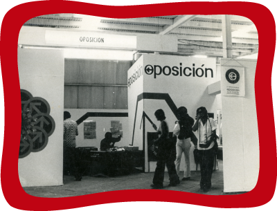 <div class='box-txt-carrusel'>
                                             <div class='pie-foto-box'>
                                               <p class='txt-carrusel'>LH, <i>Stand</i> del diario <i>Oposición</i> en el Auditorio Nacional, 23-24 de abril de 1977. Con la cámara en el cuello aparece la hermana de Lucero, Xóchitl.</p>
                                             </div>
                                               <div class='ObjetoDigital'>
                                                    <a href='//memoricamexico.gob.mx/swb/memorica/Cedula?oId=FYL2N5cBLy2m8rnpoSkr' target='_blank' class=''>Ir a recurso</a>
                                              </div>  
                                           </div>