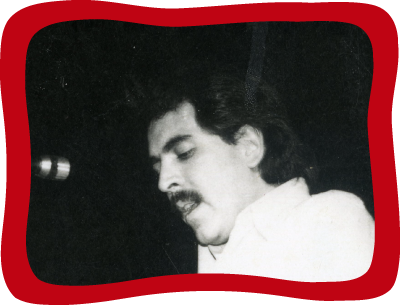 <div class='box-txt-carrusel'>
                                                 <div class='pie-foto-box d-none d-lg-block'>
                                                     <p class='txt-carrusel'>LH, <i>Pablo Gómez dando un discurso en un Congreso del Partido Comunista Mexicano</i>, <i>ca</i>. 1979. 
                                                        Pablo Gómez es un político mexicano y economista, miembro del Partido Comunista Mexicano, el Partido de la Revolución Democrática y 
                                                        actualmente del partido Movimiento de Regeneración Nacional. Además participó en el Movimiento Estudiantil del 2 de octubre de 1968 por 
                                                        lo que fue detenido y encarcelado.</p>
                                                 </div> 
                                                  <div class='pie-foto-box d-lg-none'>
                                                     <p class='txt-carrusel'>LH, <i>Pablo Gómez dando un discurso en un Congreso del Partido Comunista Mexicano</i>, <i>ca</i>. 1979. 
                                                        </p>
                                                 </div>
                                                 <div class='ObjetoDigital'>
                                                    <a href='//memoricamexico.gob.mx/swb/memorica/Cedula?oId=LoL2N5cBLy2m8rnpoilB' target='_blank' class=''>Ir a recurso</a>
                                                 </div>  
                                             </div>