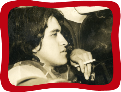 <div class='box-txt-carrusel'>
                                            <div class='pie-foto-box'>
                                                     <p class='txt-carrusel'>LH, <i>Militante del Partido Comunista Mexicano</i>, <i>ca</i>. 1979.</p>
                                                 </div> 
                                                 <div class='ObjetoDigital'>
                                                    <a href='//memoricamexico.gob.mx/swb/memorica/Cedula?oId=MoL2N5cBLy2m8rnpoils' target='_blank' class=''>Ir a recurso</a>
                                                 </div>  
                                             </div>
