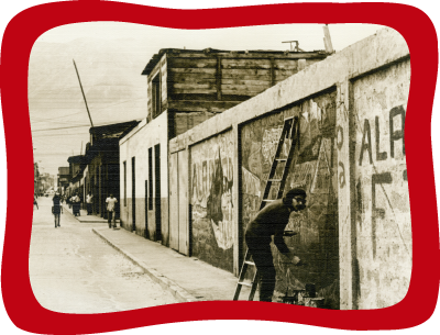 <div class='box-txt-carrusel'>
                                            <div class='pie-foto-box'>
                                                     <p class='txt-carrusel'>LH, <i>Activista pinta un mural en favor de la lucha popular</i>, <i>ca</i>. 1979.</p>
                                                 </div> 
                                                 <div class='ObjetoDigital'>
                                                    <a href='//memoricamexico.gob.mx/swb/memorica/Cedula?oId=PoL2N5cBLy2m8rnpoinq' target='_blank' class=''>Ir a recurso</a>
                                                 </div>  
                                             </div>