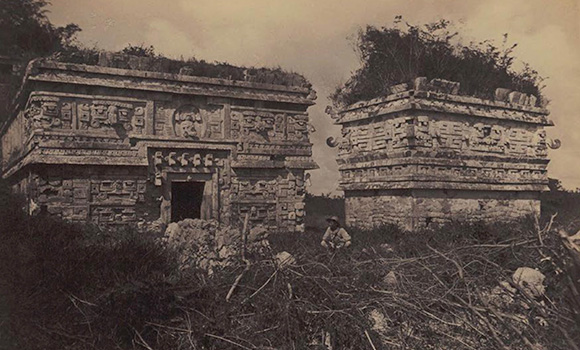 <h4 class='amarillo'></h4>

                    <br>
                    <b>Fotos ruinas de Campeche, Yucatán y Quintana Roo (Maler, 1886-1894)
                    </b><br><br>
                    Chichén Itzá, Yucatán. Imagen 13 del pdf.
<br>
                    <br>
                   
                    <a href='//memoricamexico.gob.mx/swb/memorica/Cedula?oId=M1W4rHsBz6zaYO7D4jbi' target='_blank' class='ObjetoDigital'>Recurso digital</a>
                    